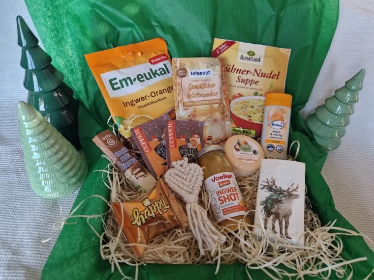 GeschenkBox Gesund durch den Winter - Wellness und GeschenkBox zur kalten Jahreszeit GeschenkBox Gesund durch den Winter - Wellness und GeschenkBox zur kalten Jahreszeit